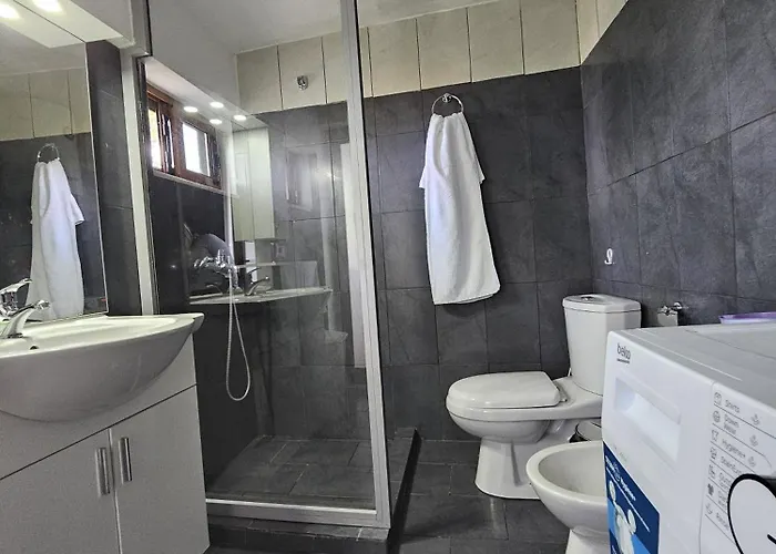 Appartement Lemon Garden Apartment-hot Tub Jacuzzi