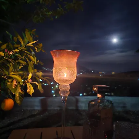 Apartment Lemon Garden Apartment-hot Tub Jacuzzi *