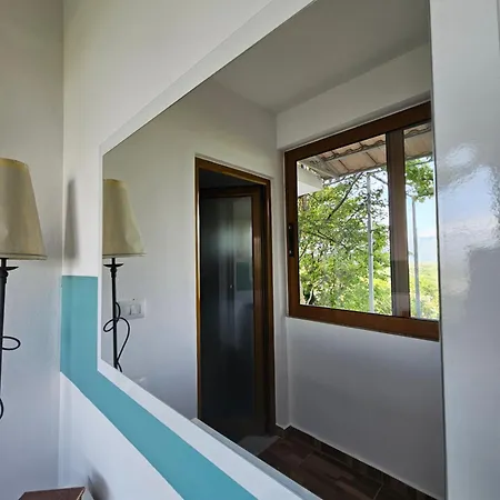 Apartment Lemon Garden Apartment-hot Tub Jacuzzi *