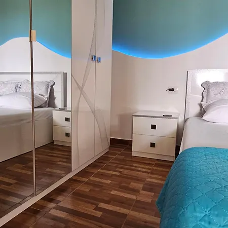 Lemon Garden Apartment-hot Tub Jacuzzi Apartment *