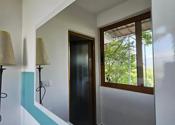 Apartamento Lemon Garden Apartment-hot Tub Jacuzzi *